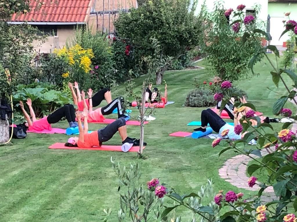 BodyBalancePilates im Garten